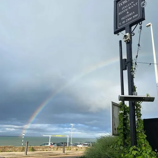 Une Journée Inoubliable à Dun Laoghaire : Le Guide Complet